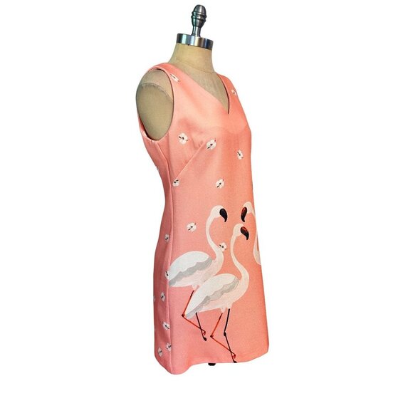 Julian Taylor Pink Flamingo Print Sleeveless Shift Dress V-Neck Back Zip SZ 8 fi - Picture 3 of 6